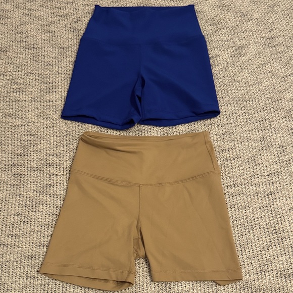 90 Degree By Reflex Women's Blue and Tan Bike Shorts - Picture 1 of 12